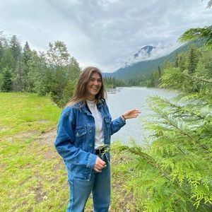 Meet your Posher, Sage